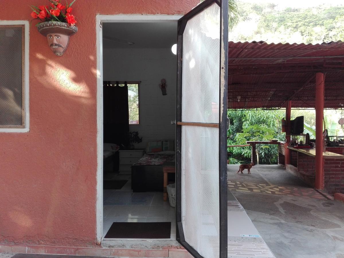 Hostel Finca La Gordita Calabazo  Exterior foto